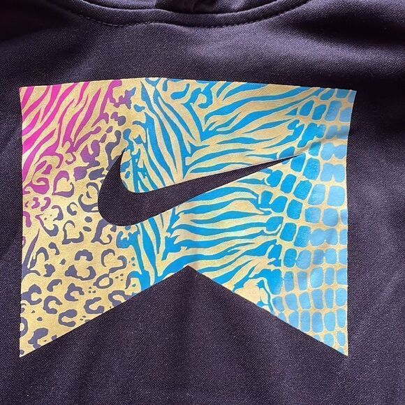 Nike Black Pullover Hoodie (Kid’s 8-10) With Multiple Designs on the Front - Picture 4 of 11